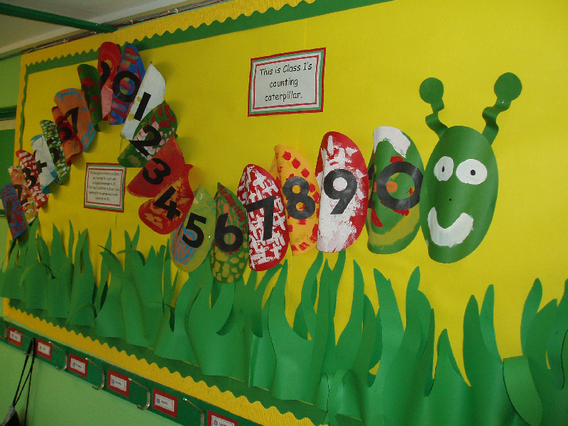 Counting caterpillar classroom display photo - Photo gallery - SparkleBox