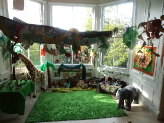 Jungle Reading, Roleplay & Small World Area